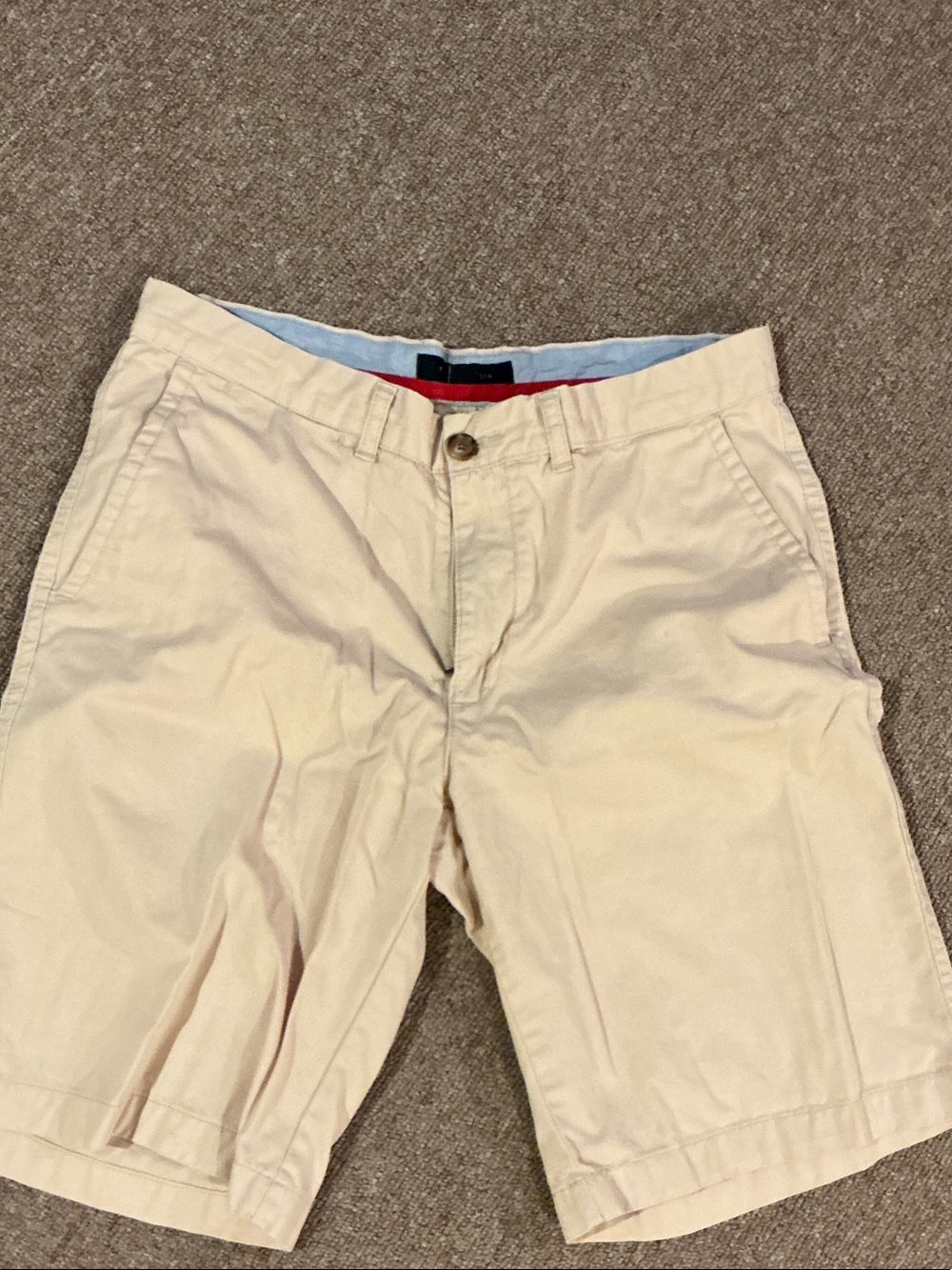 Tommy Hilfiger Beige/Tan Casual Cotton Shorts with Red Waistband Trim Size 32